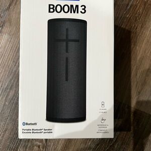 BOOM 3 Portable Black Bluetooth Speaker